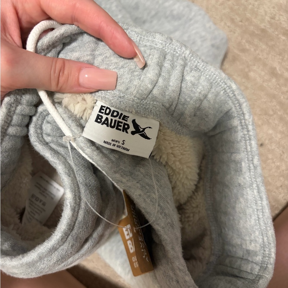 Eddie Bauer Light Gray Drawstring Track Pants NWT - image 3